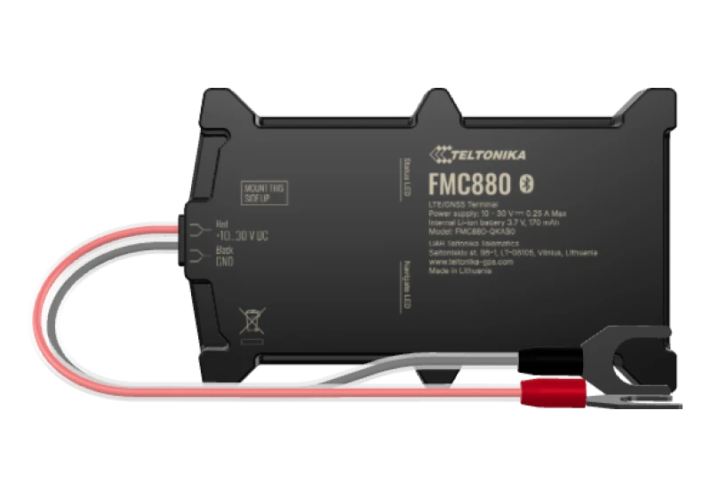 Teltonika FMC880 — vista Frontal